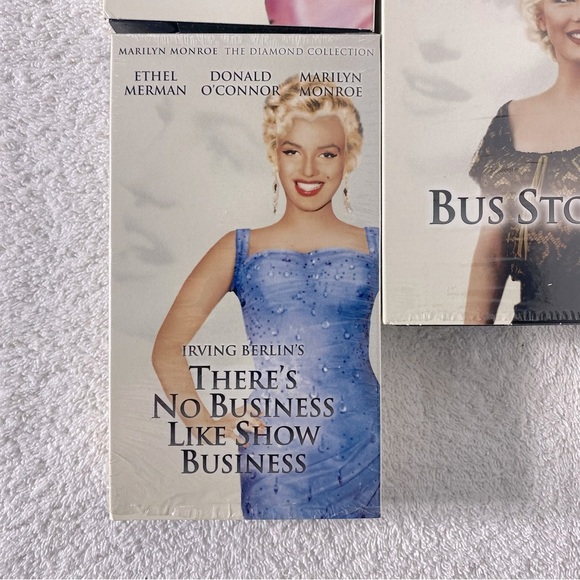Vintage Marilyn Monroe Classic Movie Collection VHS - Picture 12 of 16
